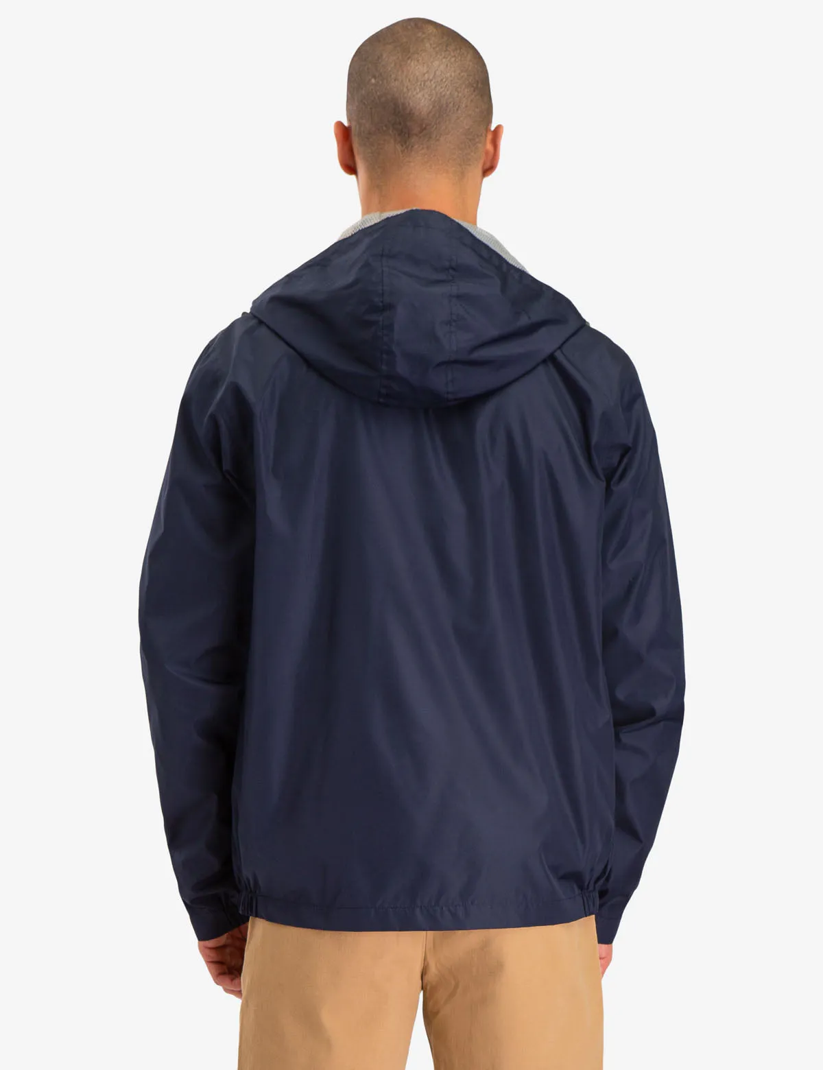 BASIC WINDBREAKER