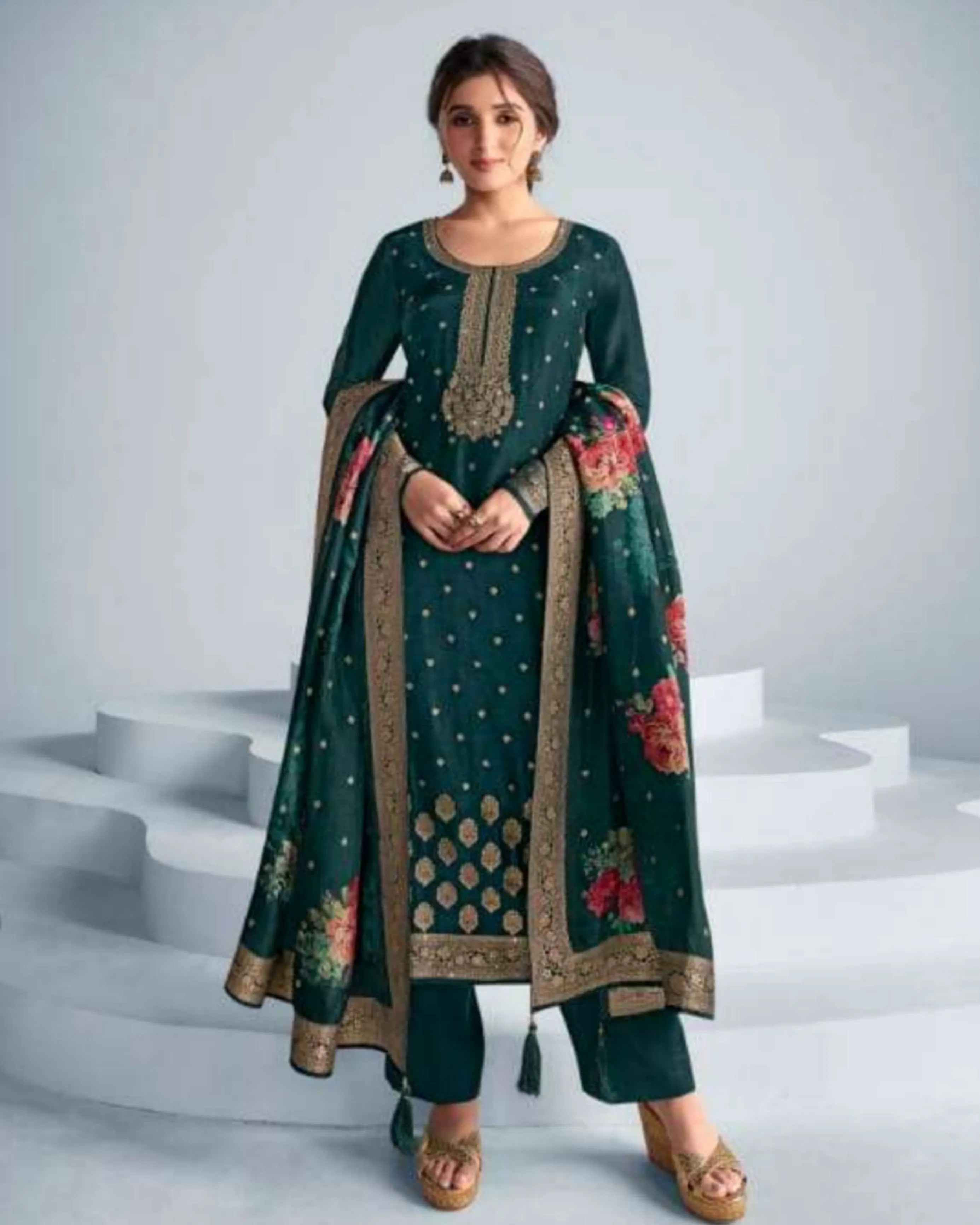 Chinon Silk Digital Printed Classic  Salwar Kameez