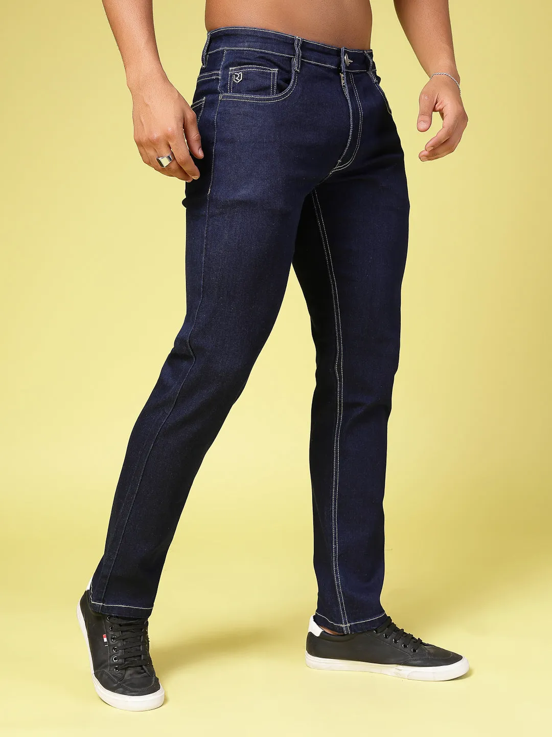 Solid Slim Fit Button Zipper Jeans